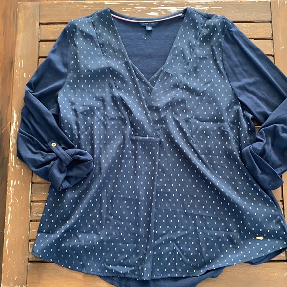 Tommy Hilfiger - Picture 1 of 7